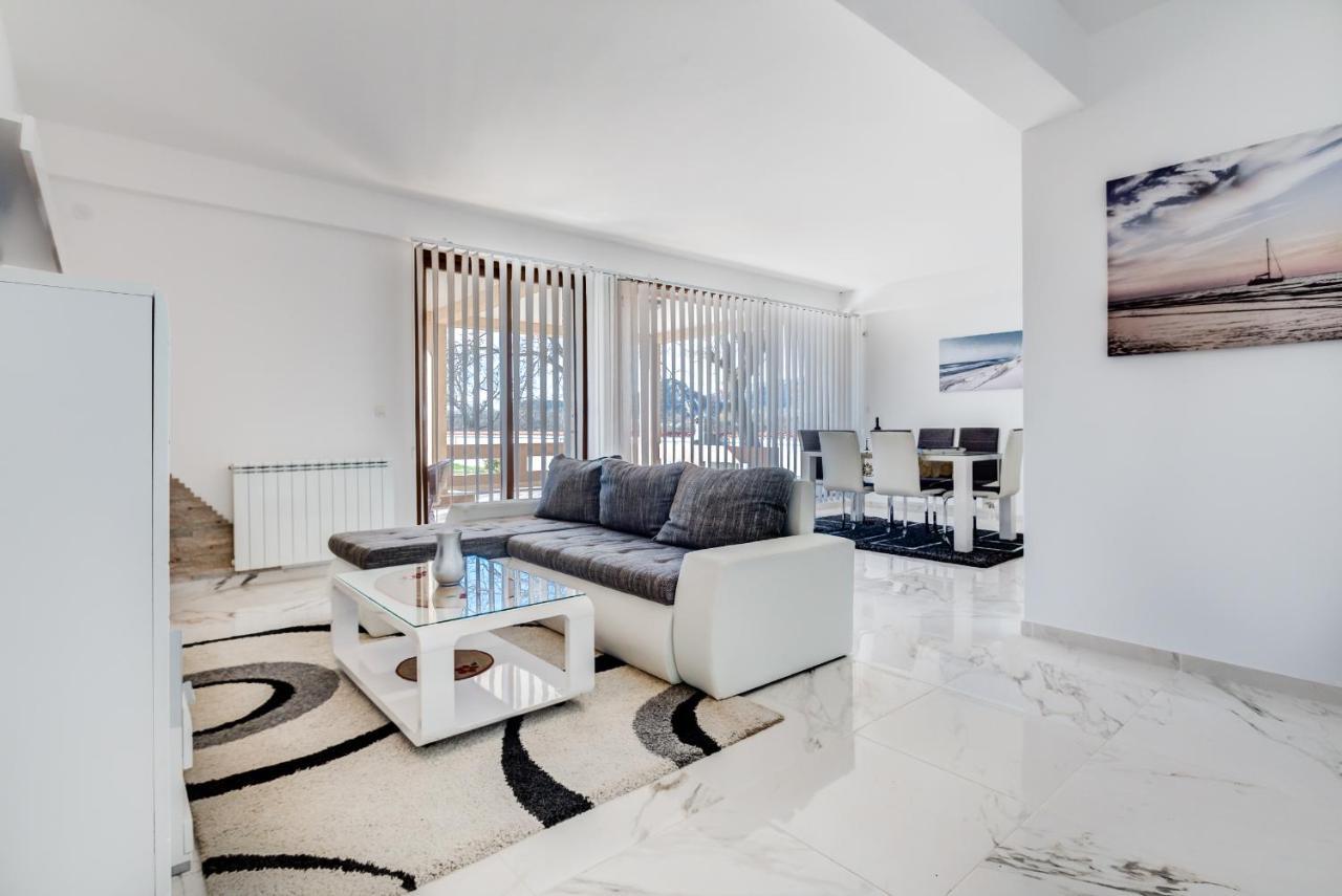 Stars Residence Petrovac Εξωτερικό φωτογραφία